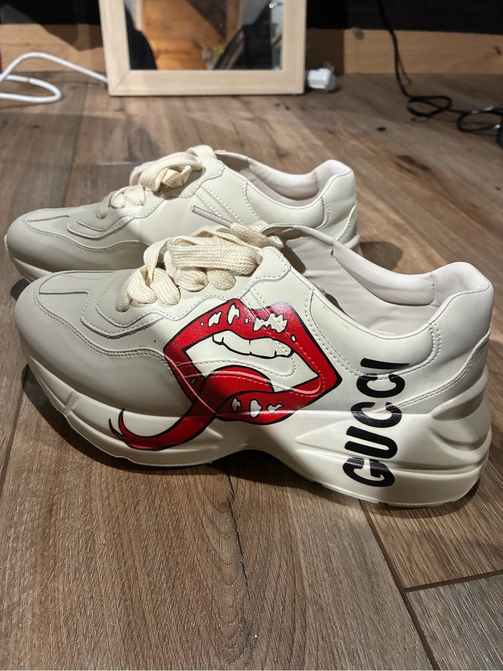 Women-Gucci Cream Sneakers with Red Lip Graphic